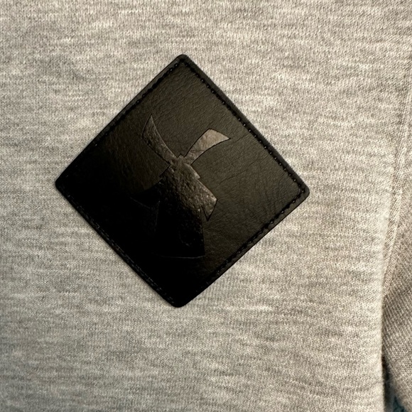 Dutch Bros Cropped Hoodie XS+SMALL Gray w/Black Logo Rose DB 1992 Cute! - Picture 5 of 8